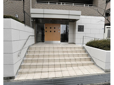 ネオグランデ北千里藤白台-h