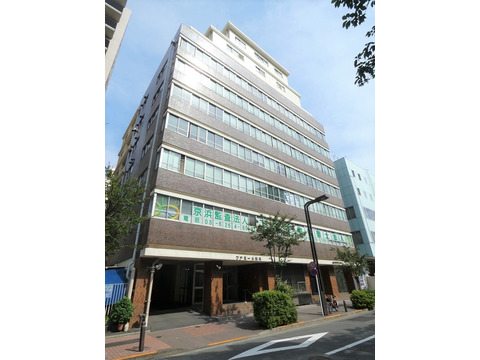 ファミール築地