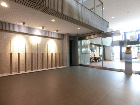 ヒルトップ横浜根岸 セントラルコート-h