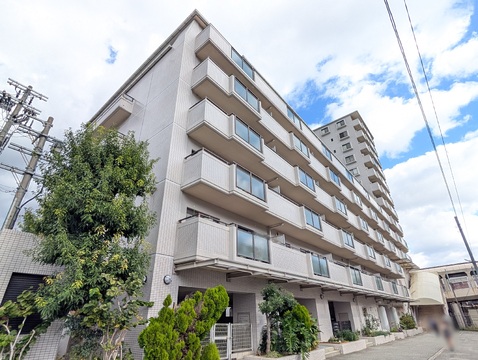 ユニベール宝塚-h