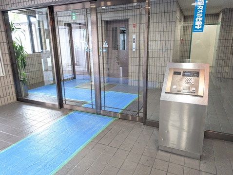 ユニベール宝塚-h