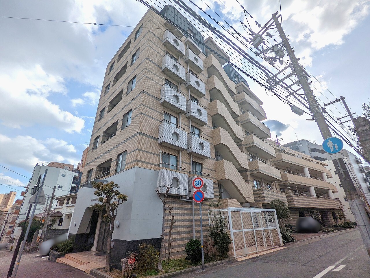 ワコーレアーバンヒル山手-h