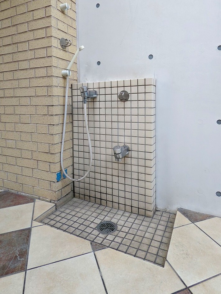 ワコーレ神戸中山手エンブレム-h