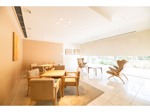 M.M.TOWERS FORESIS R棟-h