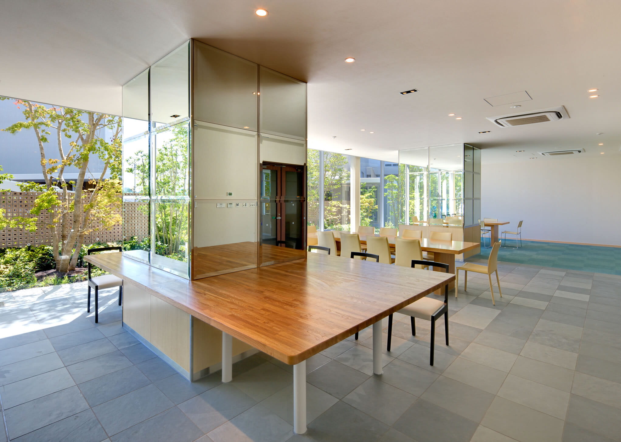 MID　OASIS　TOWERS-h