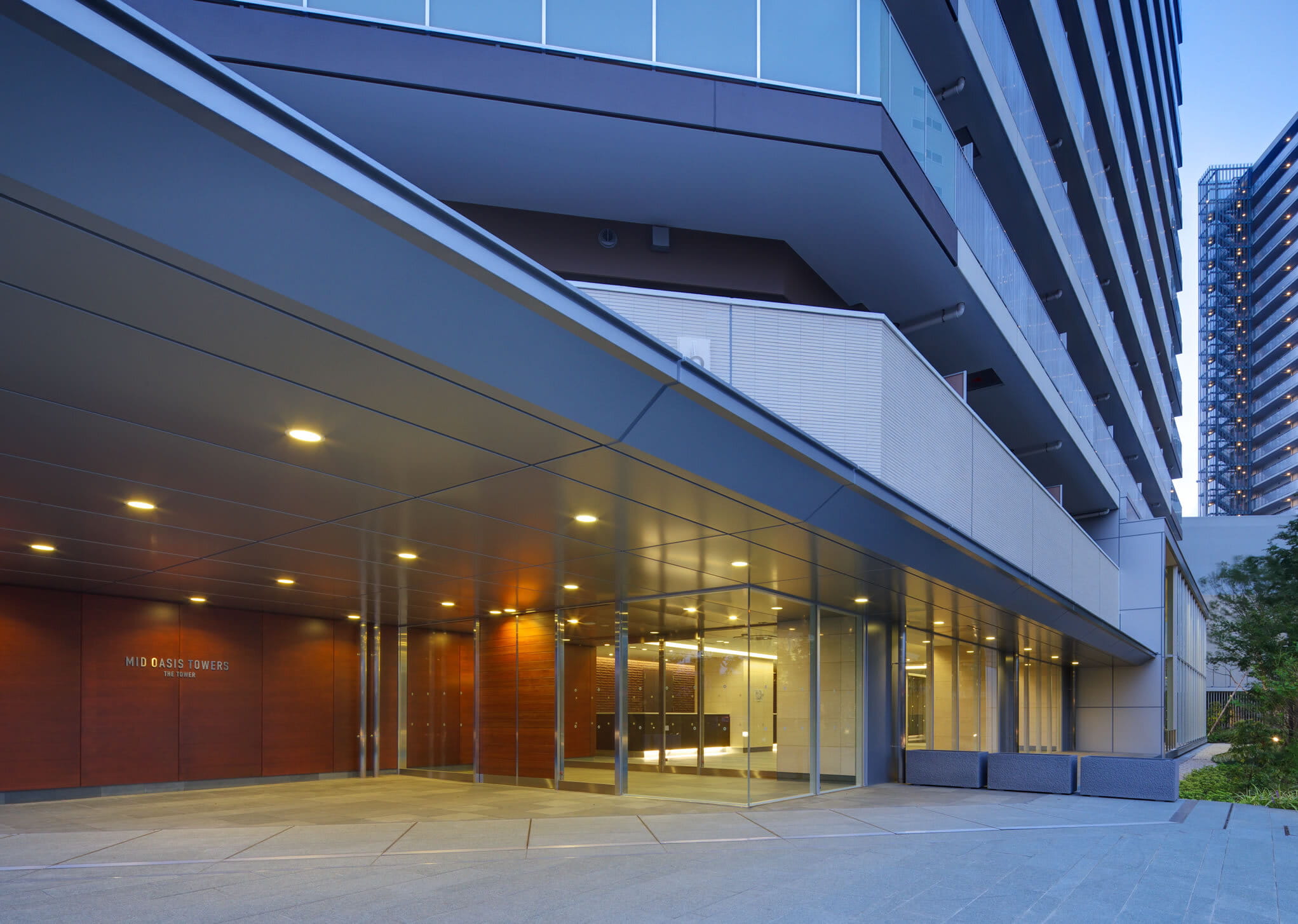 MID　OASIS　TOWERS-h