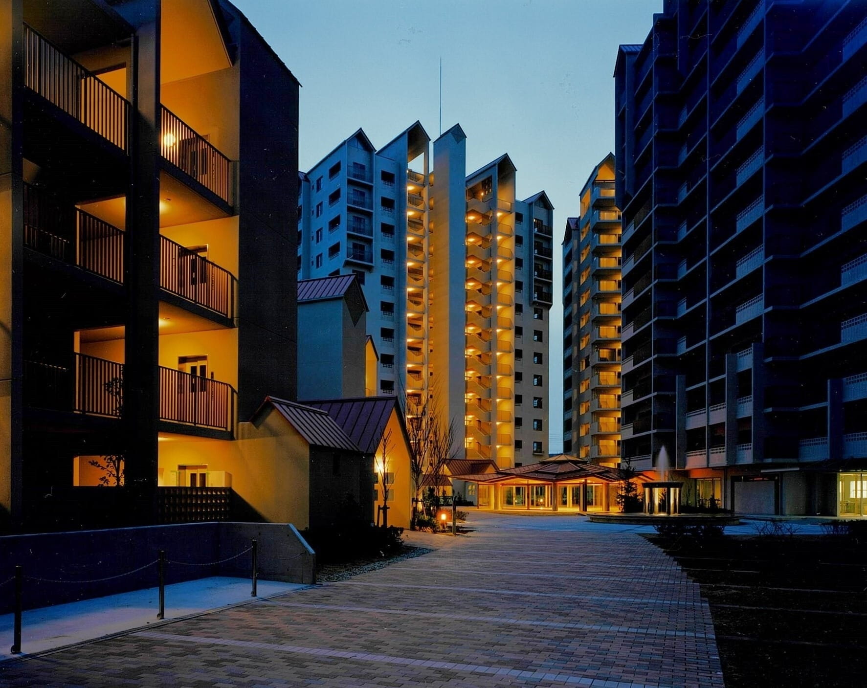 西神南ヒルズ-h