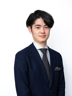 山﨑　正偉