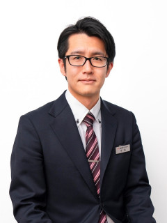 平井　俊也