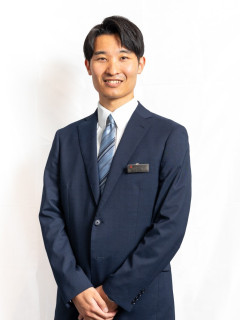 大倉　弘晃